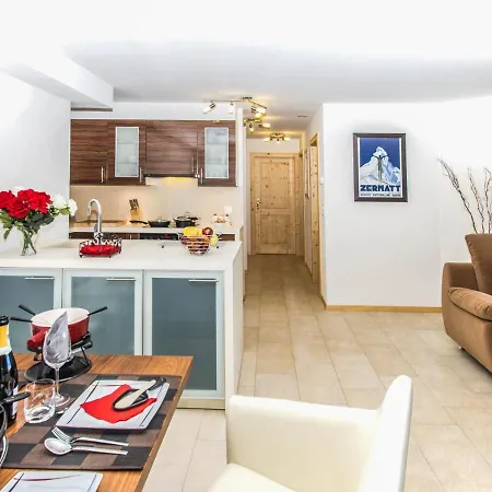 Matins St Laurent 1b Appartement *